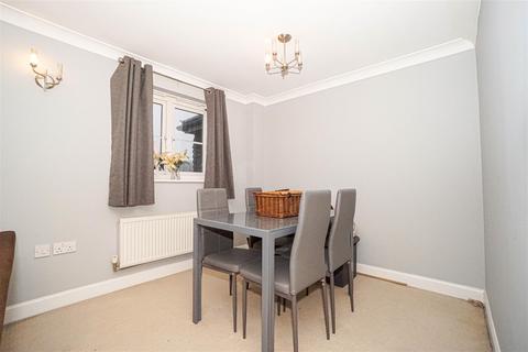 2 bedroom flat for sale, Helmsman Rise, St. Leonards-On-Sea
