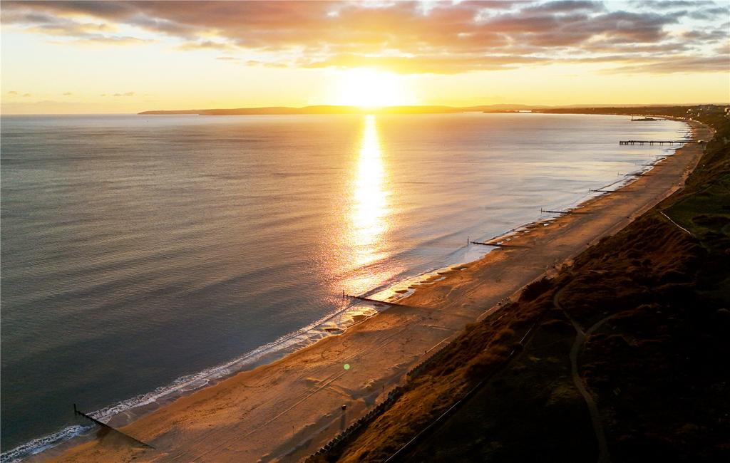Nearby Beaches
