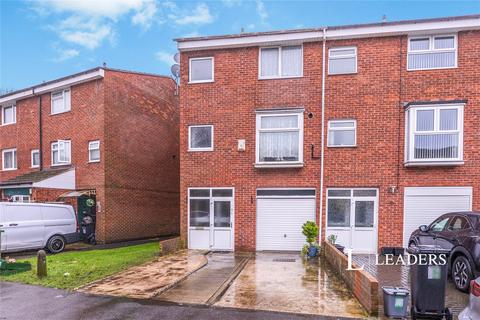 4 bedroom terraced house to rent, Nutfield Place, Portsmouth, Hampshire, PO1