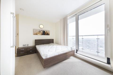 2 bedroom flat to rent, High Road, Ilford IG1