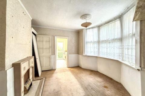 4 bedroom semi-detached house for sale, 74 Drakefell Road, Nunhead, London, SE14 5SJ