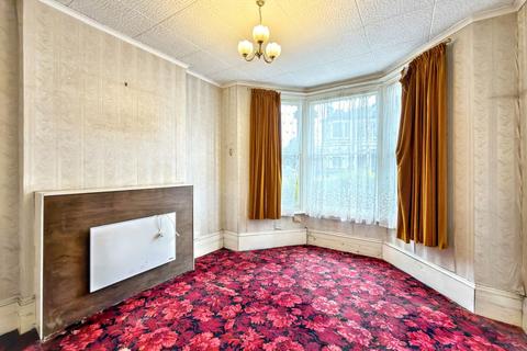 4 bedroom semi-detached house for sale, 74 Drakefell Road, Nunhead, London, SE14 5SJ