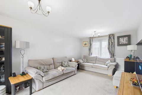 3 bedroom end of terrace house for sale, Cromwell Drive, Hinchingbrooke Park, Huntingdon.