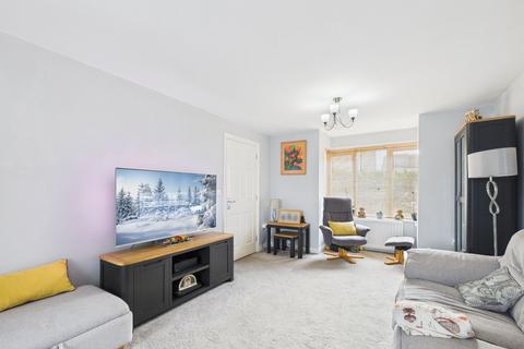 3 bedroom end of terrace house for sale, Cromwell Drive, Hinchingbrooke Park, Huntingdon.