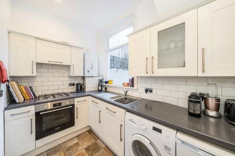 1 bedroom flat to rent, Prideaux Road, London SW9