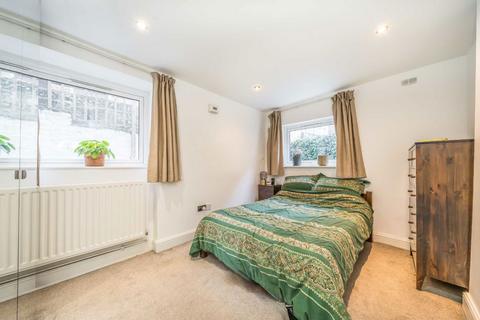 1 bedroom flat to rent, Prideaux Road, London SW9