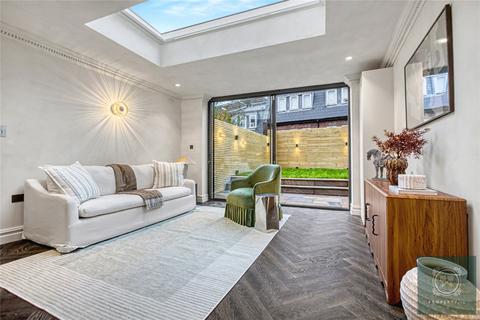 3 bedroom terraced house for sale, Flask Walk, London, NW3