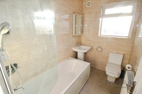 2 bedroom terraced house for sale, Wood Lane, Leeds LS26