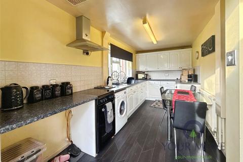 2 bedroom end of terrace house for sale, Raymond Avenue, Barnsley S72