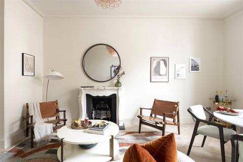 3 bedroom apartment to rent, Pembridge Gardens, London, W2