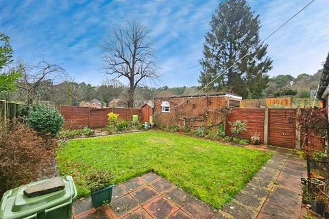 2 bedroom bungalow for sale, Pinewood Road, Ash, Aldershot