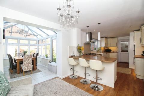 4 bedroom detached house for sale, Smithy Farm Drive, Leicester LE9