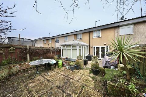3 bedroom terraced house for sale, Manston Garth, Bransholme, Hull