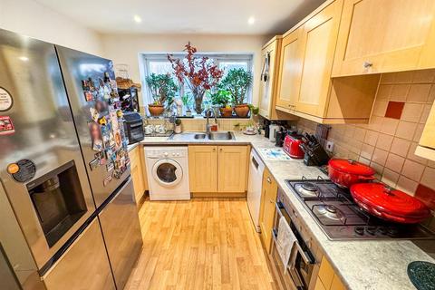 4 bedroom detached house for sale, Melford Close, Corby NN18