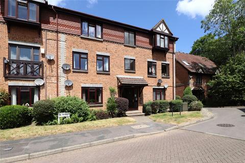 2 bedroom flat for sale, Dorchester Court, Woking GU22