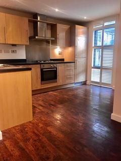 2 bedroom flat to rent, 20 Scott Avenue, London SW15