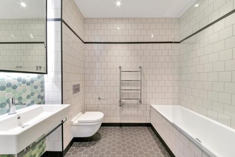 undefined, Amelia House, London City Island, London, E14