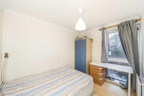 2 bedroom flat to rent, Cambridge Road, Kingston Upon Thames KT2