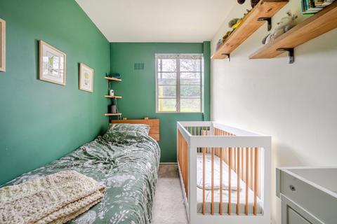 2 bedroom flat for sale, Manor Gardens, Acton, London, W3