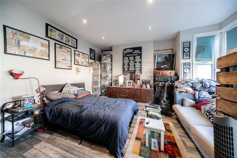 2 bedroom apartment for sale, Stanhope Gardens, Harringay, London, N4