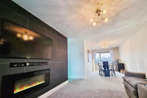 2 bedroom flat for sale, Northend, Hemel Hempstead HP3