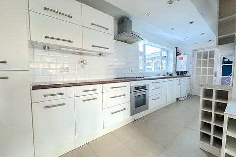 undefined, Thetford Gardens, Wolverhampton WV11
