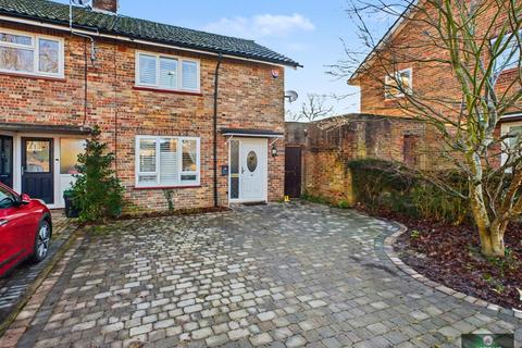 2 bedroom end of terrace house for sale, Crossways, Three Bridges RH10