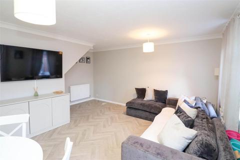 3 bedroom end of terrace house for sale, Fallowfield, Yateley GU46