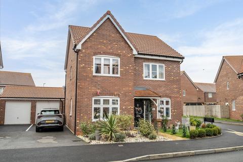 4 bedroom detached house for sale, White Mill Drive, Pocklington