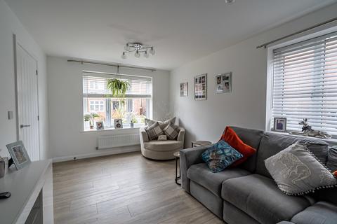 4 bedroom detached house for sale, White Mill Drive, Pocklington