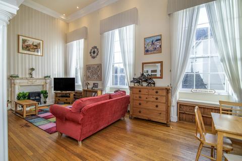 3 bedroom flat for sale, Beaufort Arms Court, Monmouth