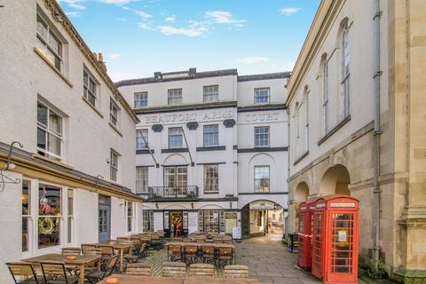 3 bedroom flat for sale, Beaufort Arms Court, Monmouth