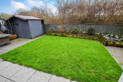 4 bedroom detached house for sale, Windsor Close, Woodham