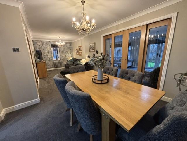 Dining Area (2).jpeg