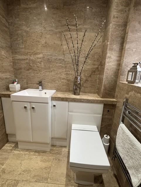 Bathroom (2).jpeg