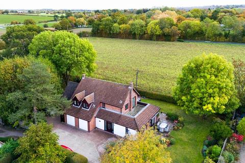 5 bedroom detached house for sale, Middlewood Green, Suffolk IP14