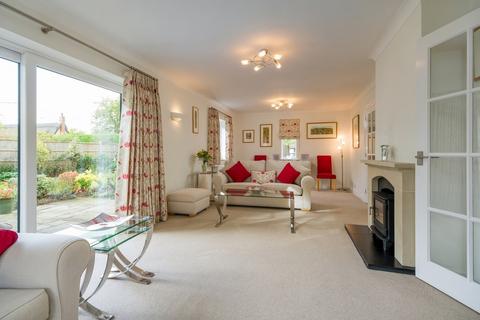 5 bedroom detached house for sale, Middlewood Green, Suffolk IP14
