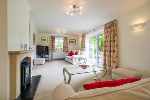 5 bedroom detached house for sale, Middlewood Green, Suffolk IP14
