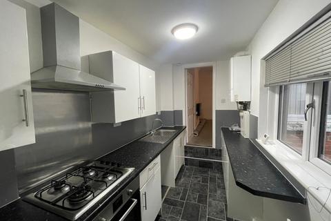 2 bedroom flat to rent, South Burn Terrace, Shiney Row