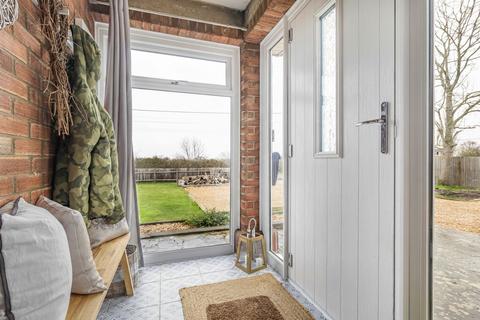 4 bedroom detached bungalow for sale, Witcham Road, Mepal, CB6
