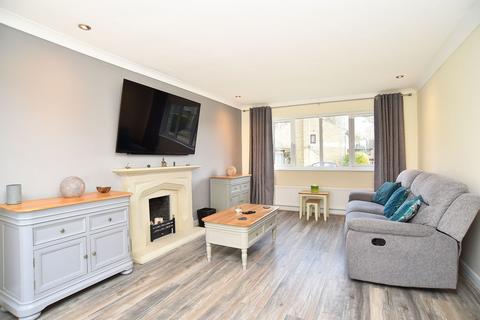 4 bedroom house for sale, Moor Park Close, Beckwithshaw, HG3