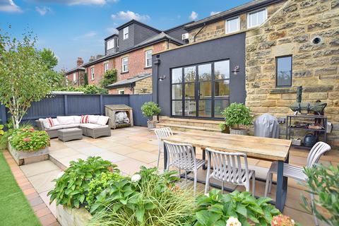4 bedroom semi-detached house for sale, Boroughbridge Road, Knaresborough