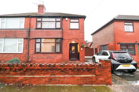 3 bedroom semi-detached house for sale - Foxhall Road, Manchester M34