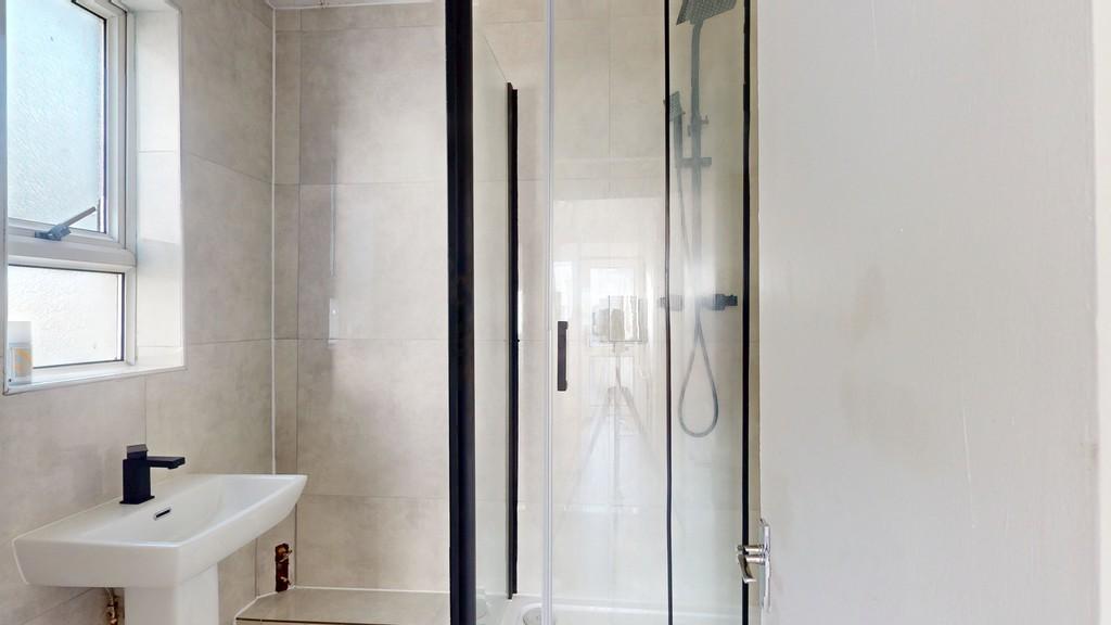 Shower - Angle 1