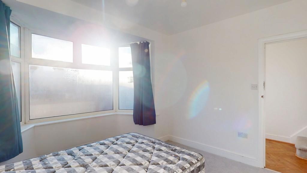 Room 1 - Angle 2