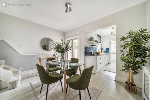St. James Road, Carshalton
