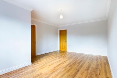 3 bedroom semi-detached house to rent, Gendros Crescent, Gendros, Swansea, SA5