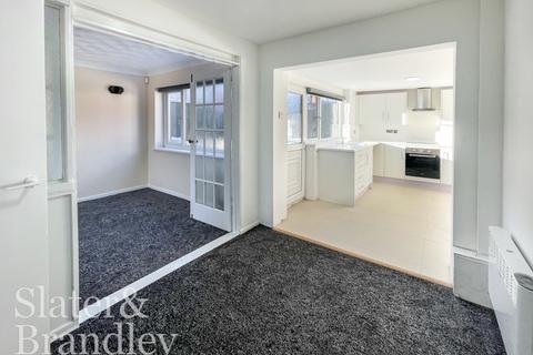 3 bedroom detached house to rent, Greenhills Avenue, Eastwood, Nottingham, Nottinghamshire, NG16