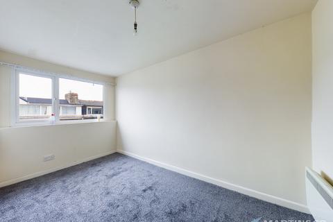 1 bedroom apartment to rent, Windsor Avenue, Blackpool FY4