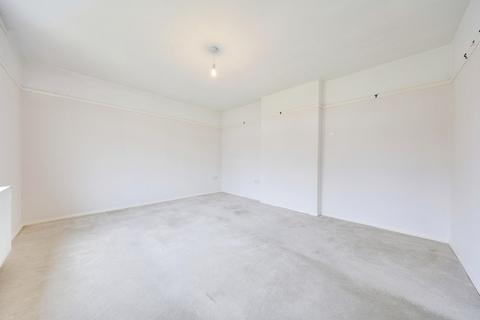 3 bedroom semi-detached house for sale, Chorley Wood Crescent, Orpington